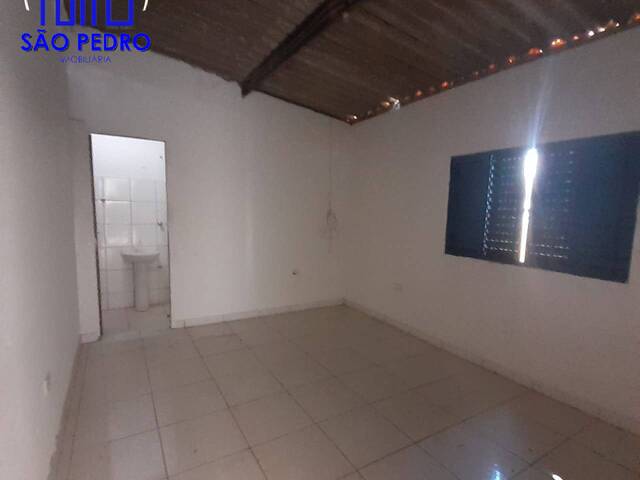 Sala para Venda em São Pedro - 5