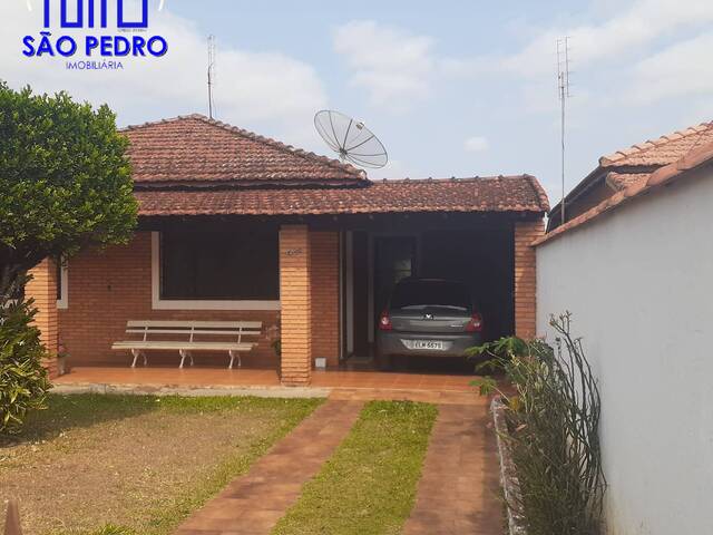 Casa para Venda em São Pedro - 3