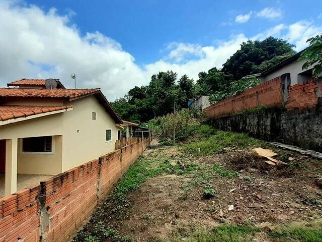 Terreno para Venda em São Pedro - 2