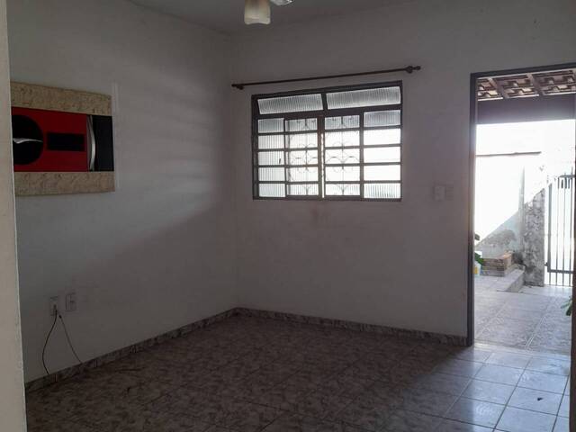 Casa para Venda em São Pedro - 3