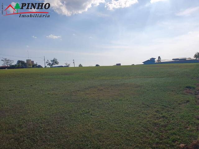 Terreno para Venda em São Pedro - 1