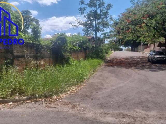 Terreno para Venda em São Pedro - 4