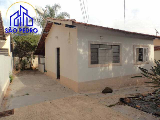 Casa para Venda em São Pedro - 2