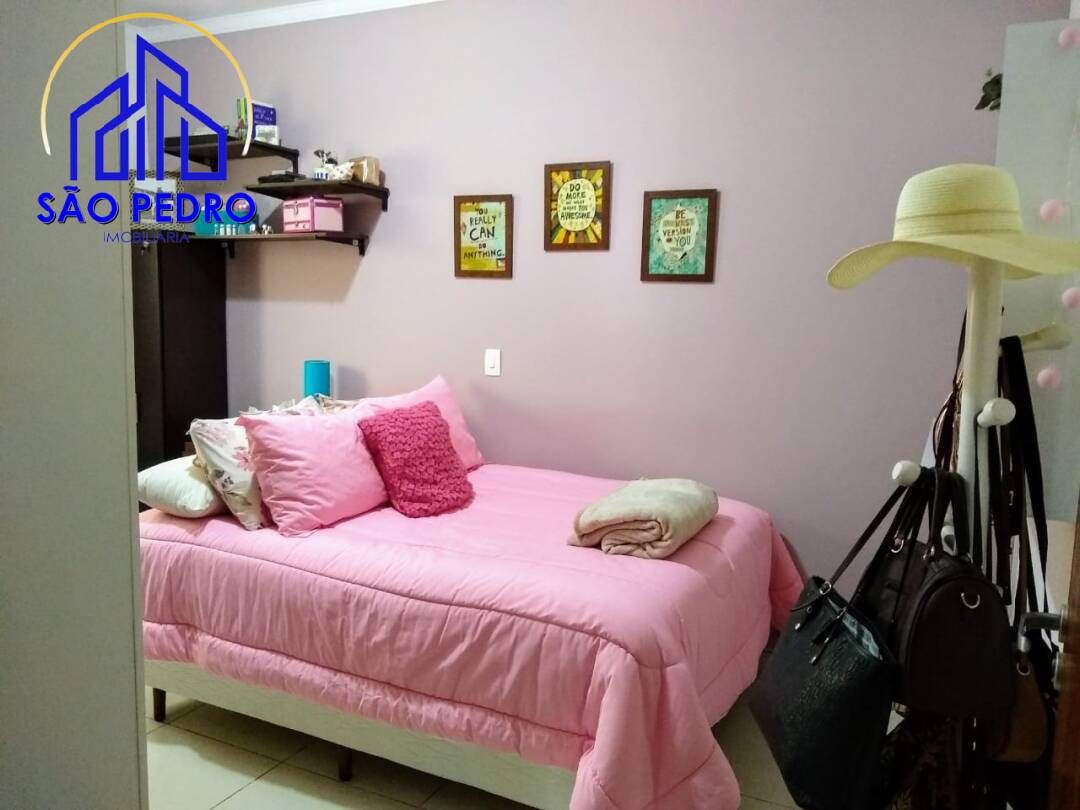 Casa à venda com 3 quartos, 194m² - Foto 16