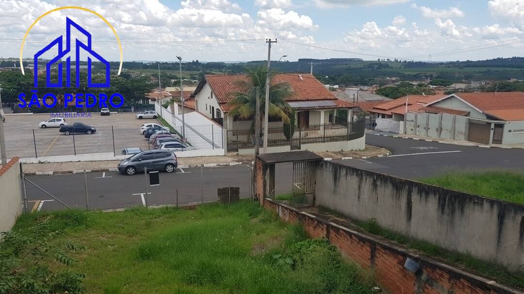 Casa à venda com 2 quartos, 200m² - Foto 9