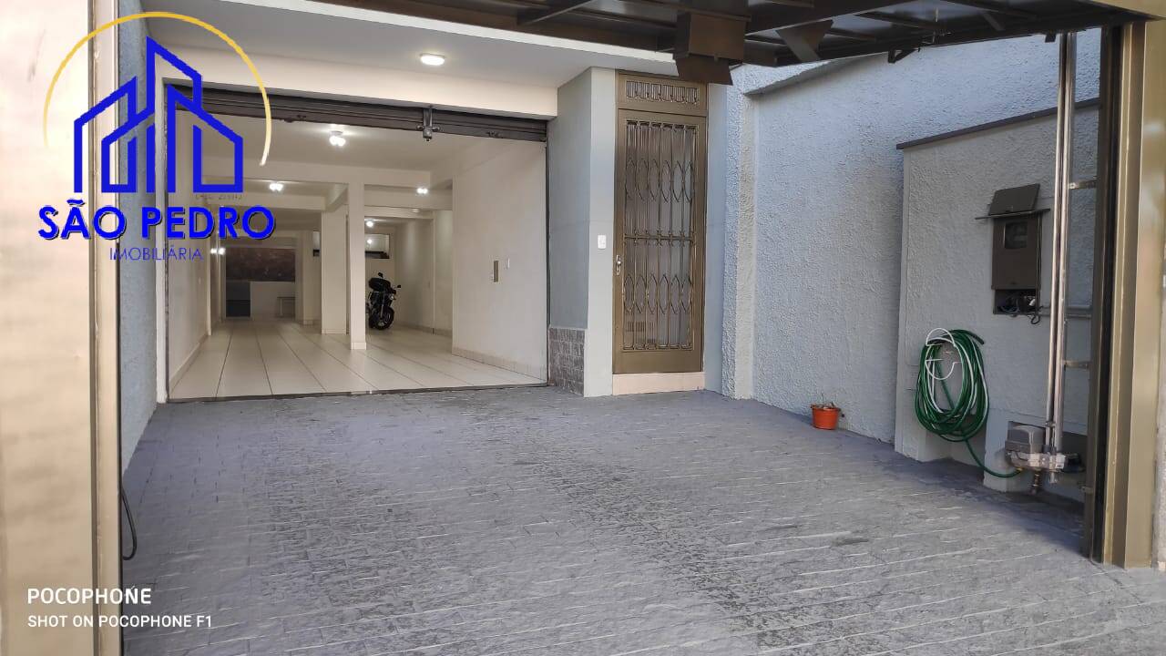 Casa à venda com 3 quartos, 265m² - Foto 38