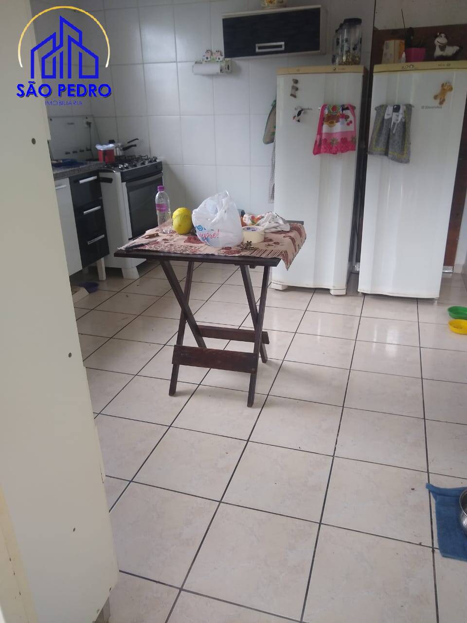 Casa à venda com 4 quartos, 200m² - Foto 15