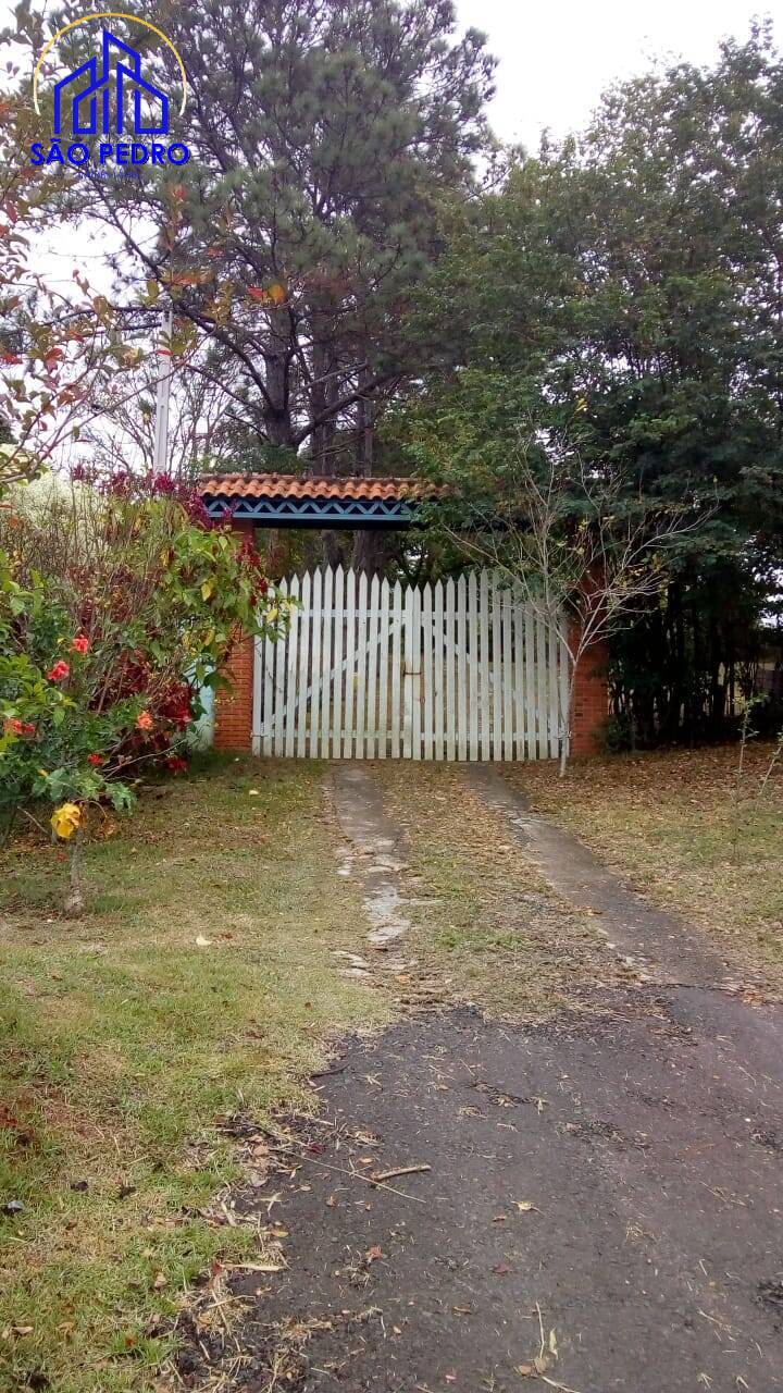 Casa à venda com 4 quartos, 200m² - Foto 29