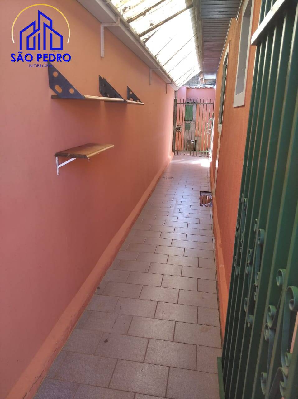 Casa à venda com 2 quartos, 130m² - Foto 27