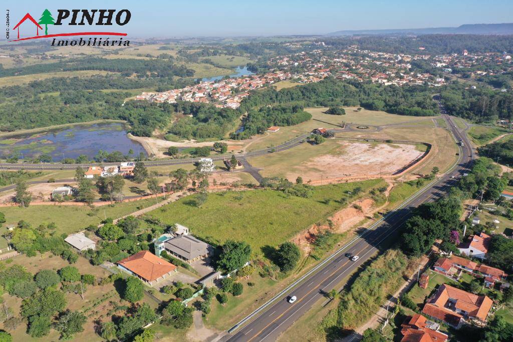 Casa à venda com 10 quartos, 10000m² - Foto 25