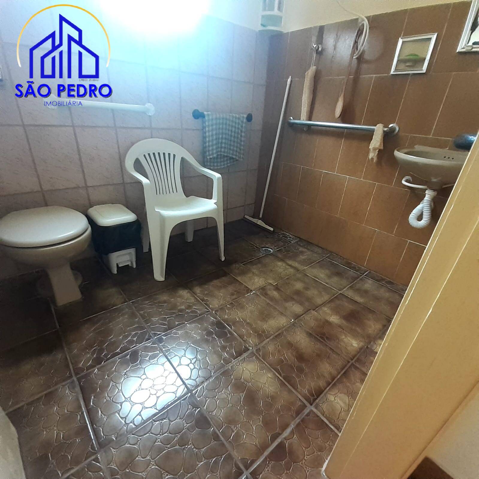 Casa à venda com 3 quartos, 150m² - Foto 11