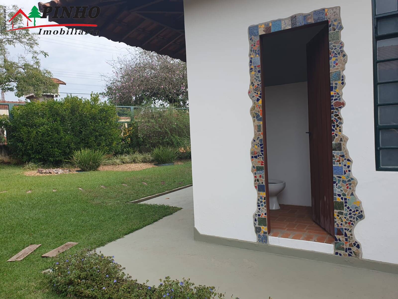 Casa à venda com 3 quartos, 250m² - Foto 4