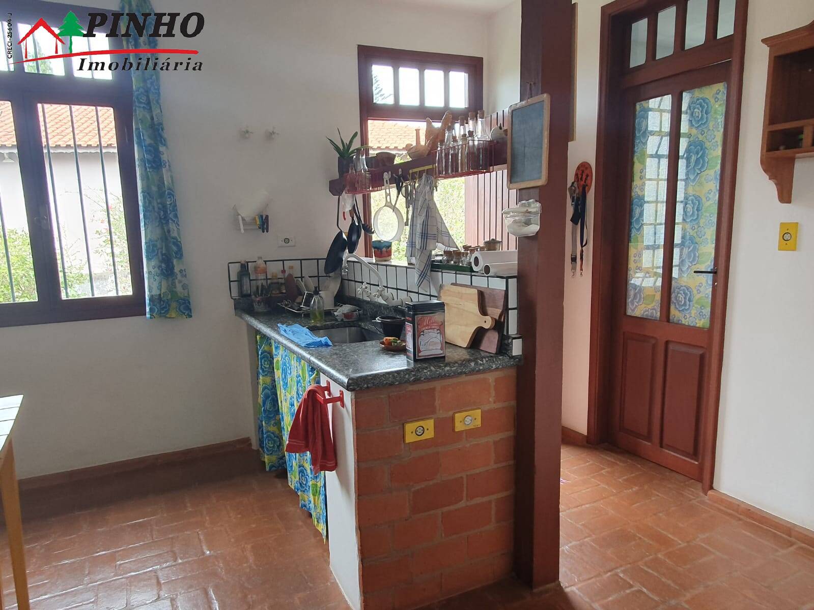 Casa à venda com 3 quartos, 250m² - Foto 25