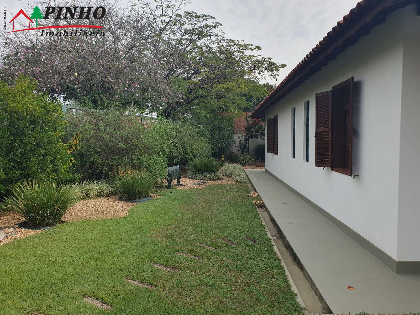 Casa à venda com 3 quartos, 250m² - Foto 33