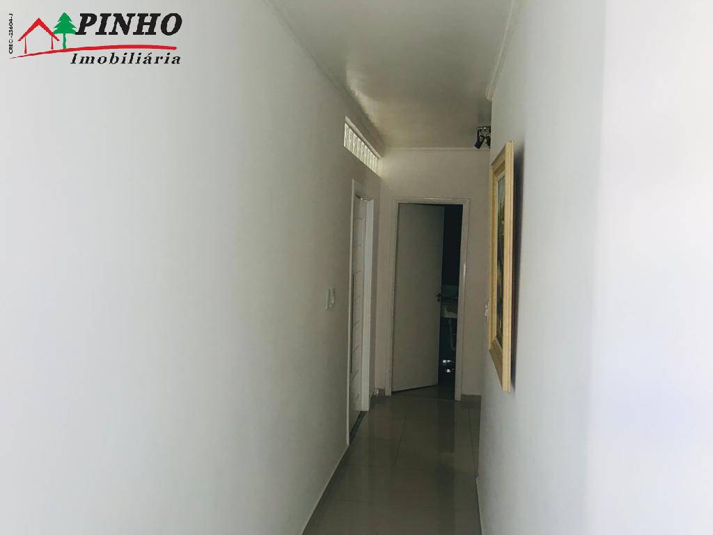 Casa à venda com 3 quartos, 200m² - Foto 27