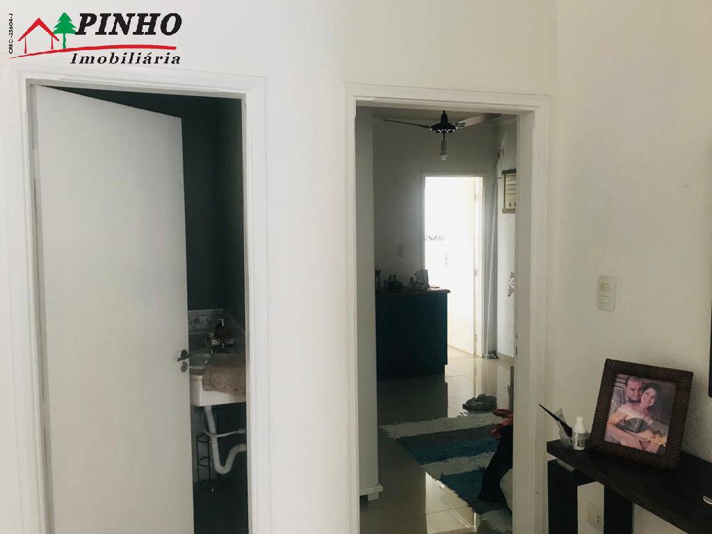 Casa à venda com 3 quartos, 200m² - Foto 28