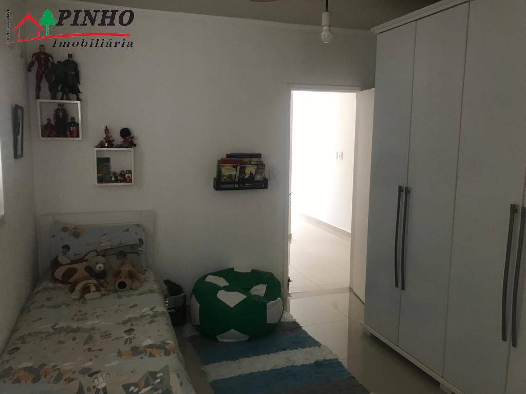 Casa à venda com 3 quartos, 200m² - Foto 31