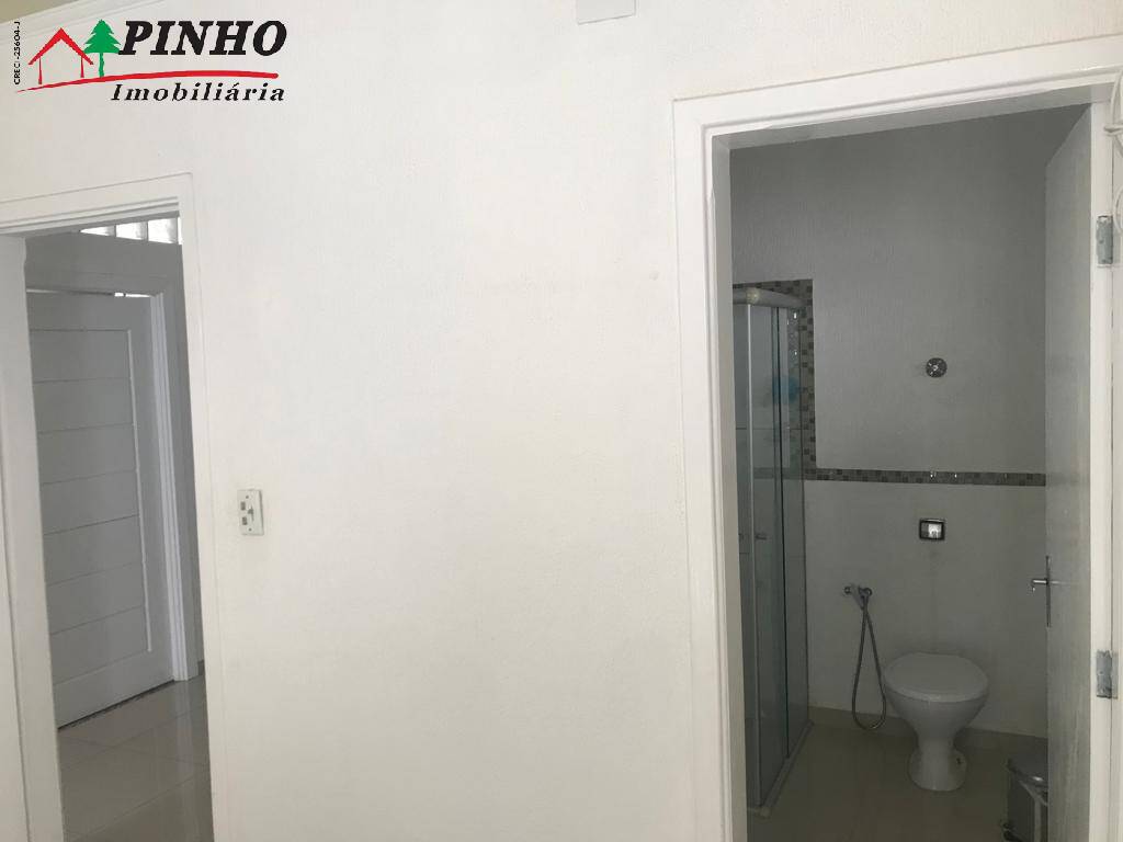 Casa à venda com 3 quartos, 200m² - Foto 35