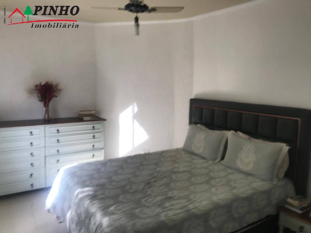 Casa à venda com 3 quartos, 200m² - Foto 34