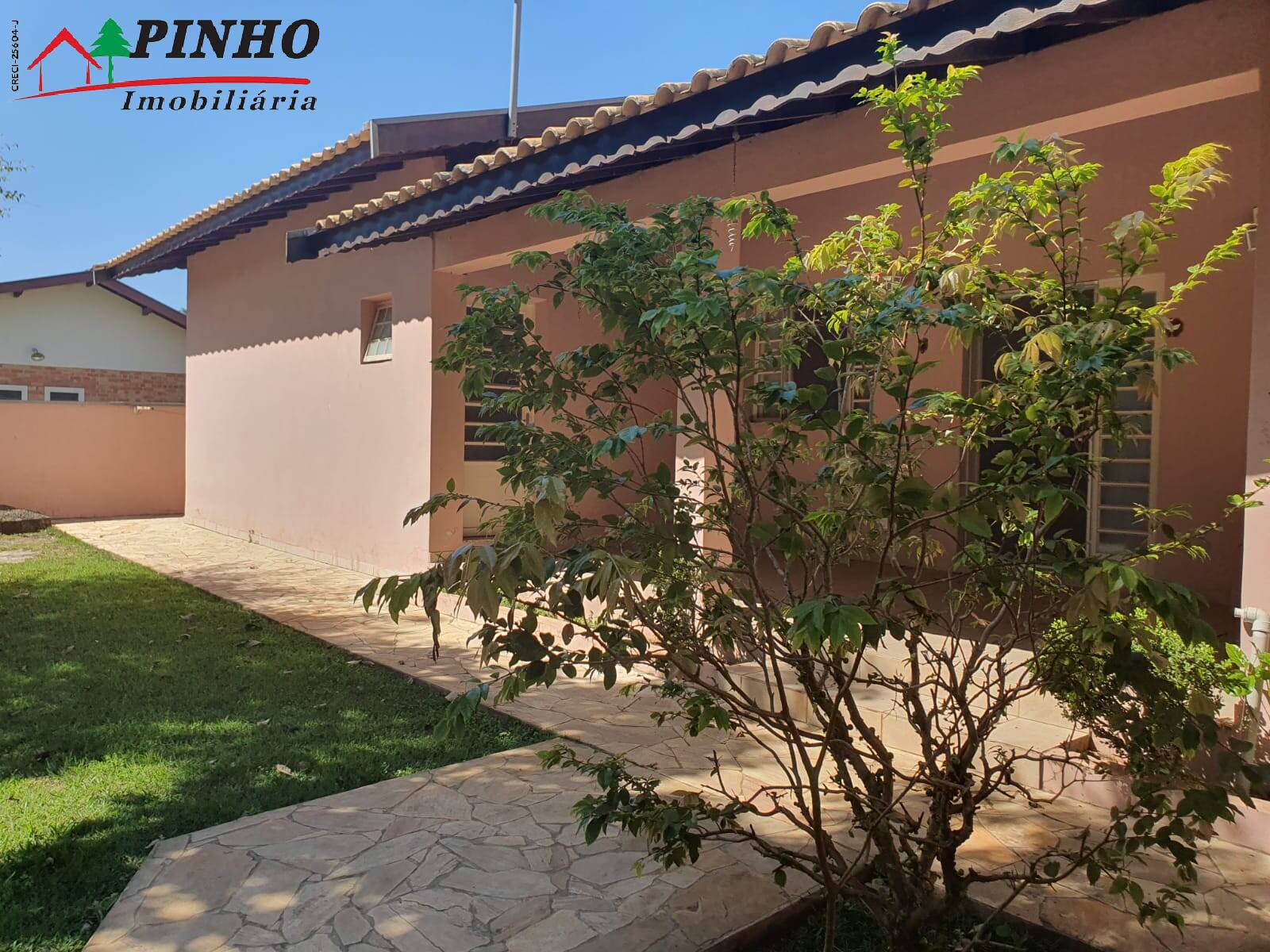 Casa à venda com 3 quartos, 220m² - Foto 9