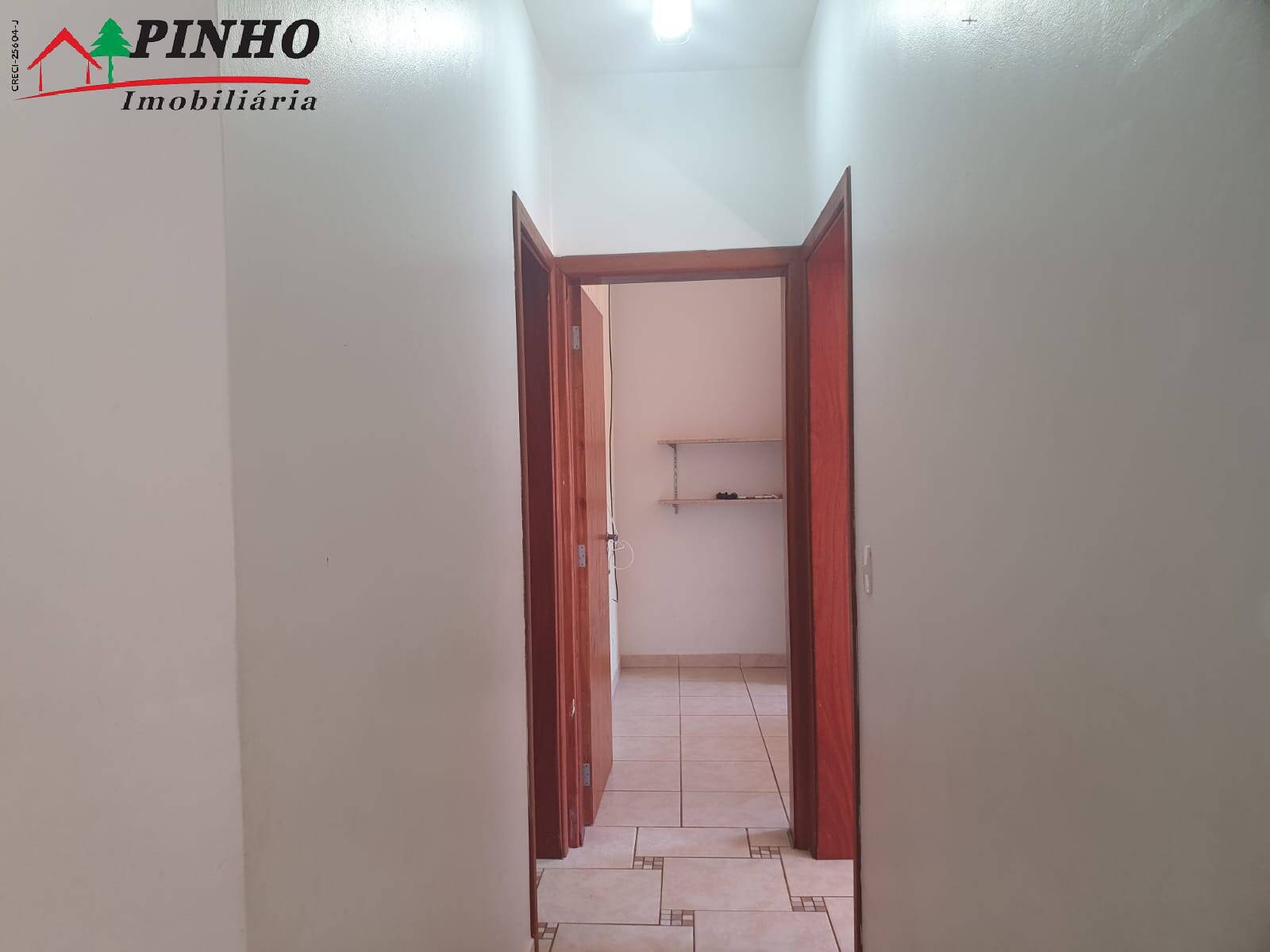 Casa à venda com 3 quartos, 220m² - Foto 26