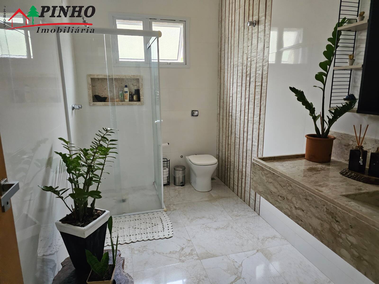 Casa à venda com 4 quartos, 350m² - Foto 13