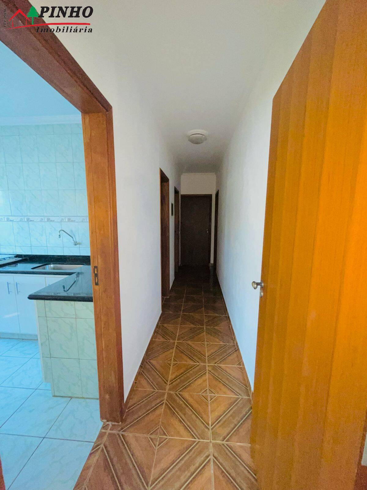 Casa à venda com 3 quartos, 178m² - Foto 14