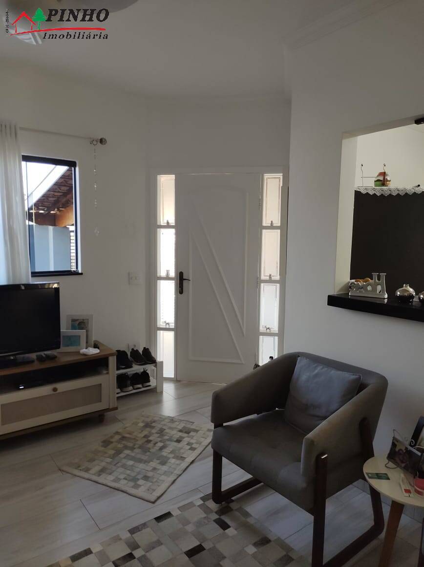 Casa à venda com 2 quartos, 103m² - Foto 10