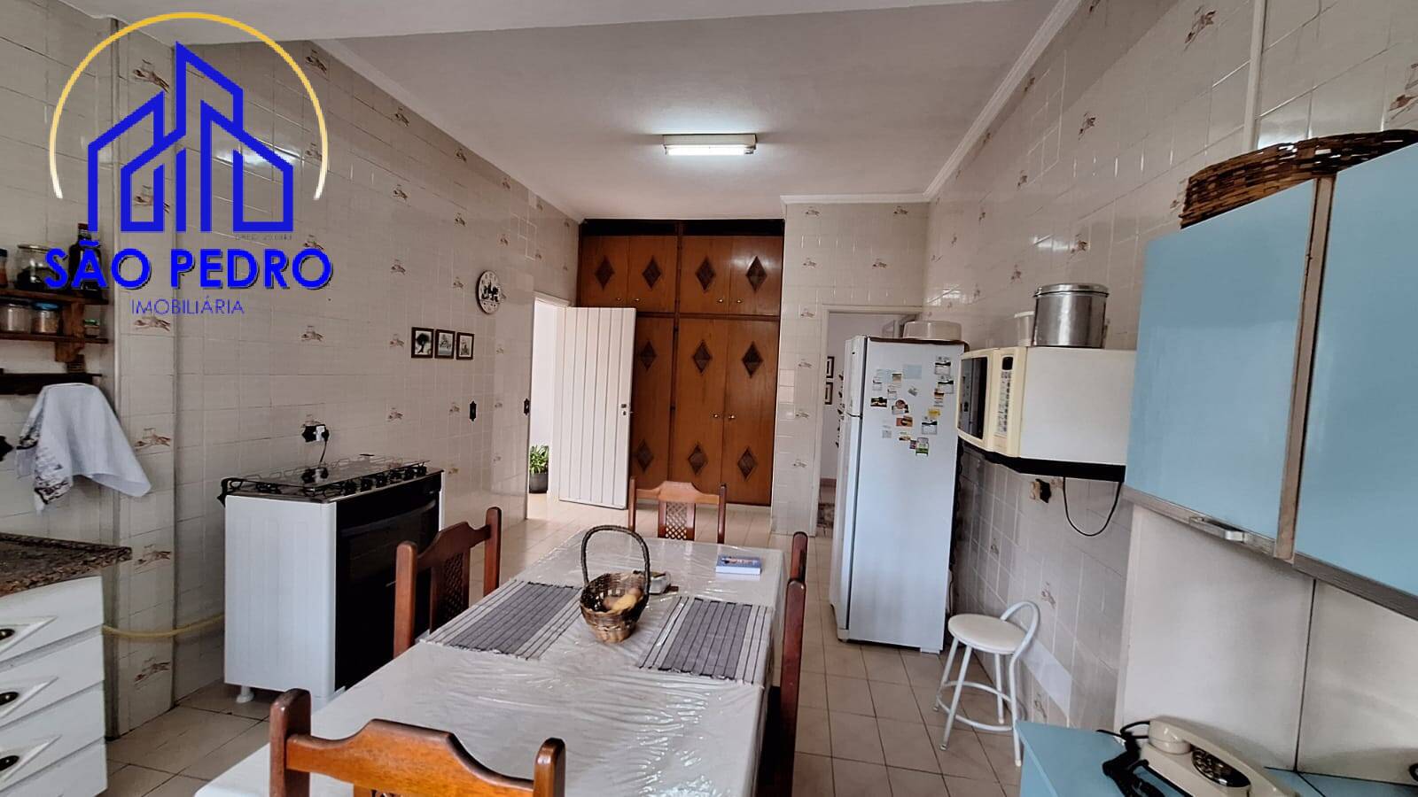 Casa à venda com 3 quartos, 257m² - Foto 42