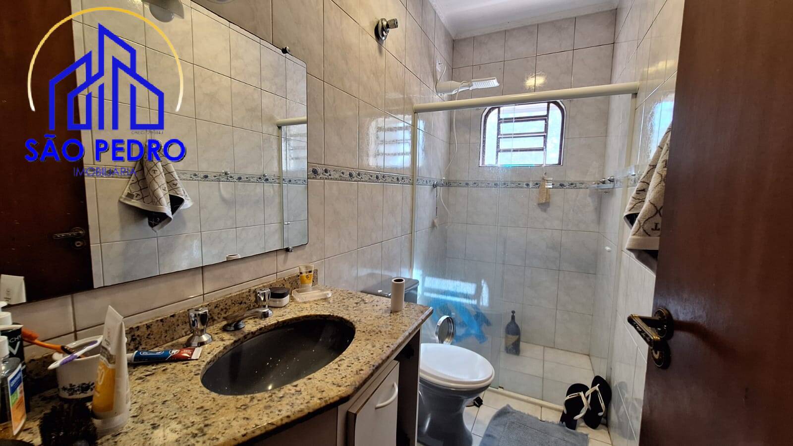 Casa à venda com 4 quartos, 323m² - Foto 43