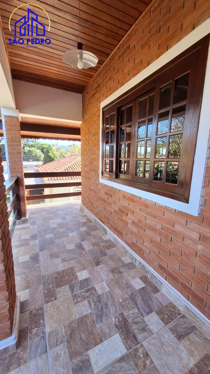 Casa à venda com 6 quartos, 220m² - Foto 38