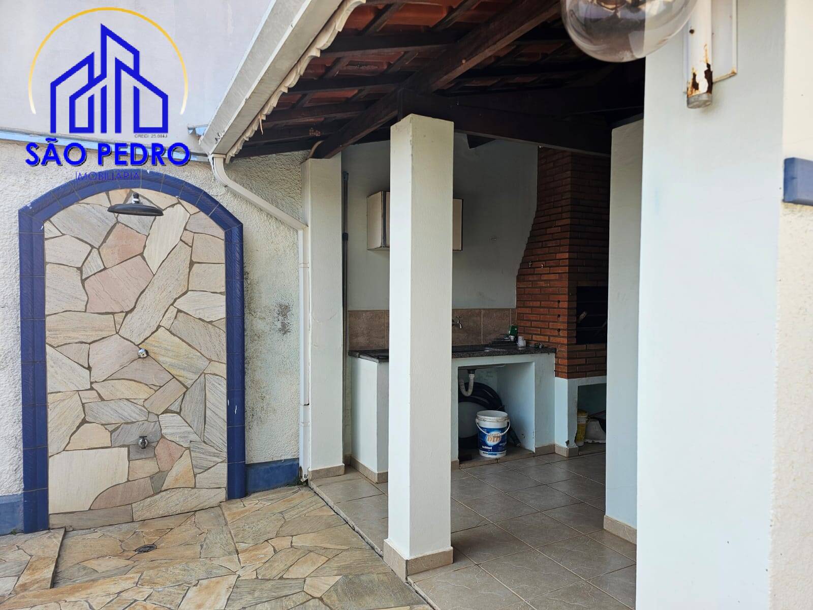 Casa à venda com 3 quartos, 145m² - Foto 9