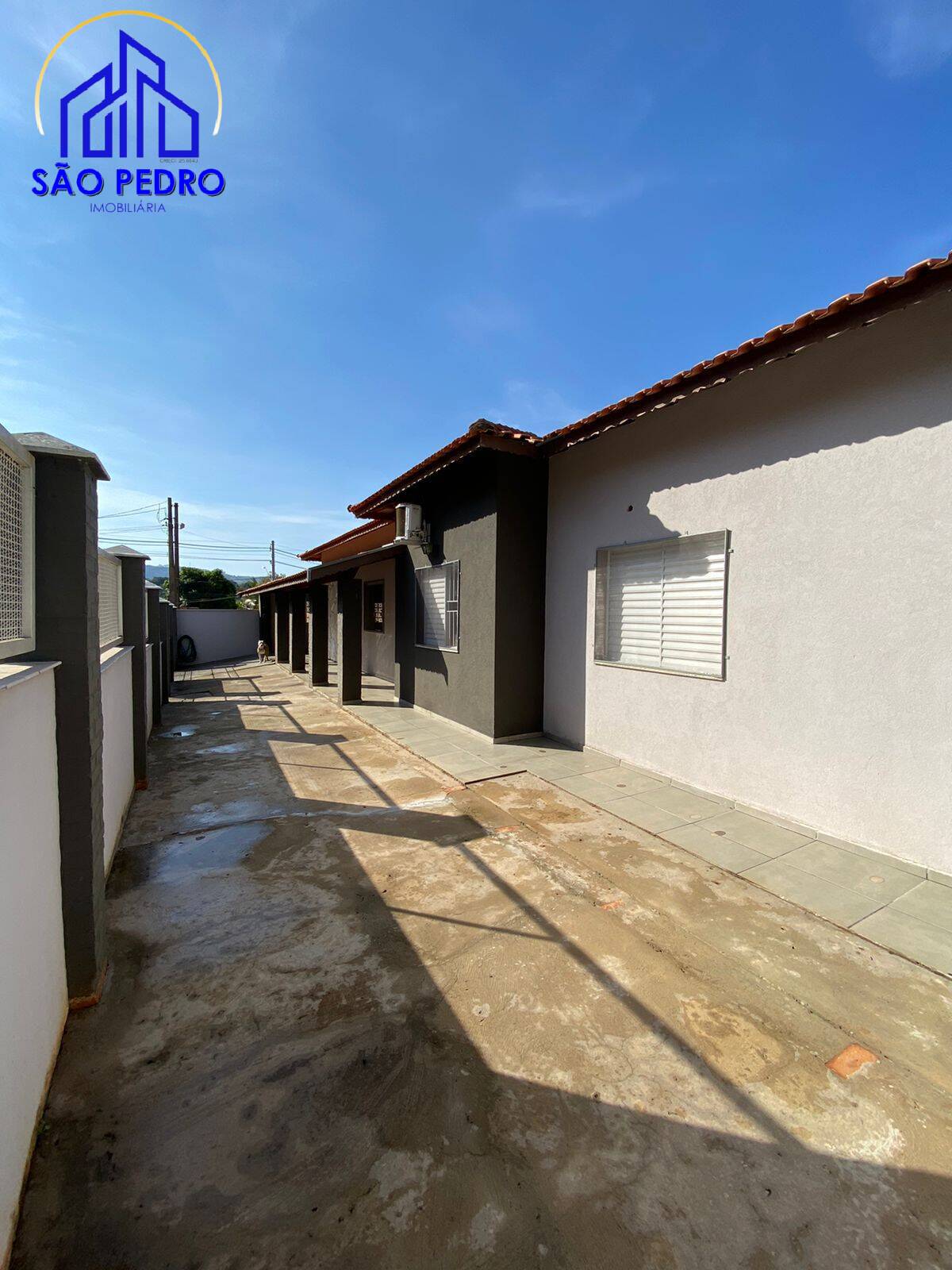 Casa à venda com 2 quartos, 1000m² - Foto 17