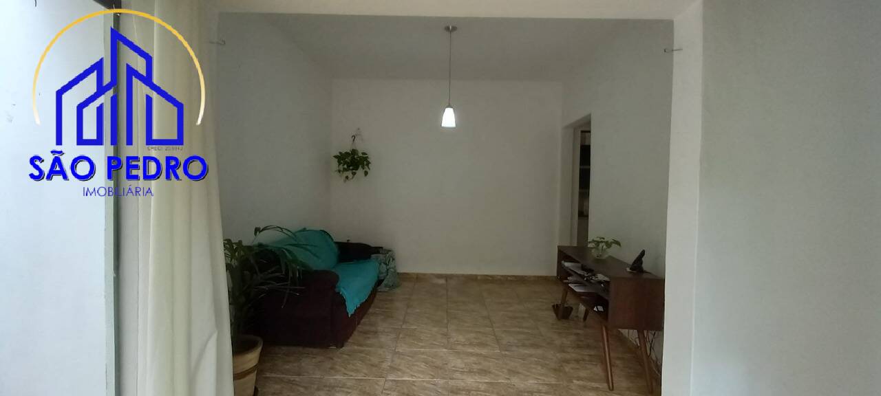 Casa à venda com 1 quarto, 196m² - Foto 11