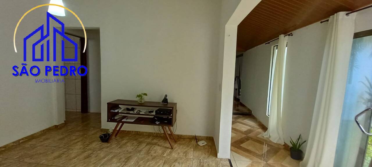 Casa à venda com 1 quarto, 196m² - Foto 10