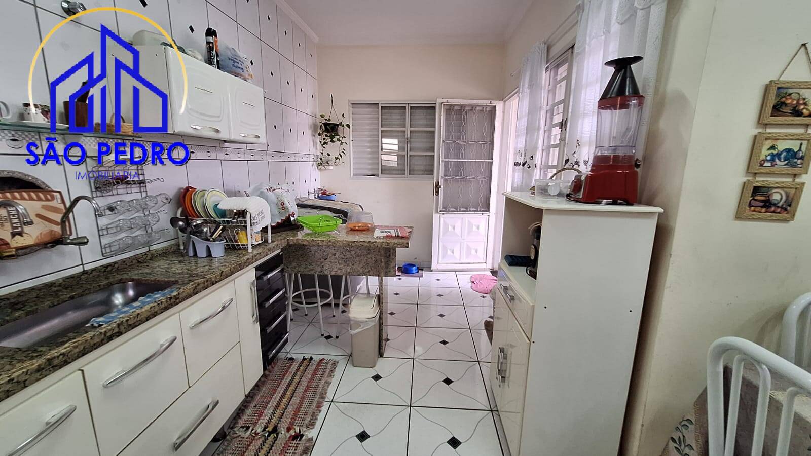 Casa à venda e aluguel com 2 quartos, 117m² - Foto 12