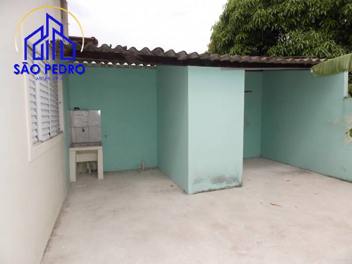 Casa à venda com 2 quartos, 90m² - Foto 15